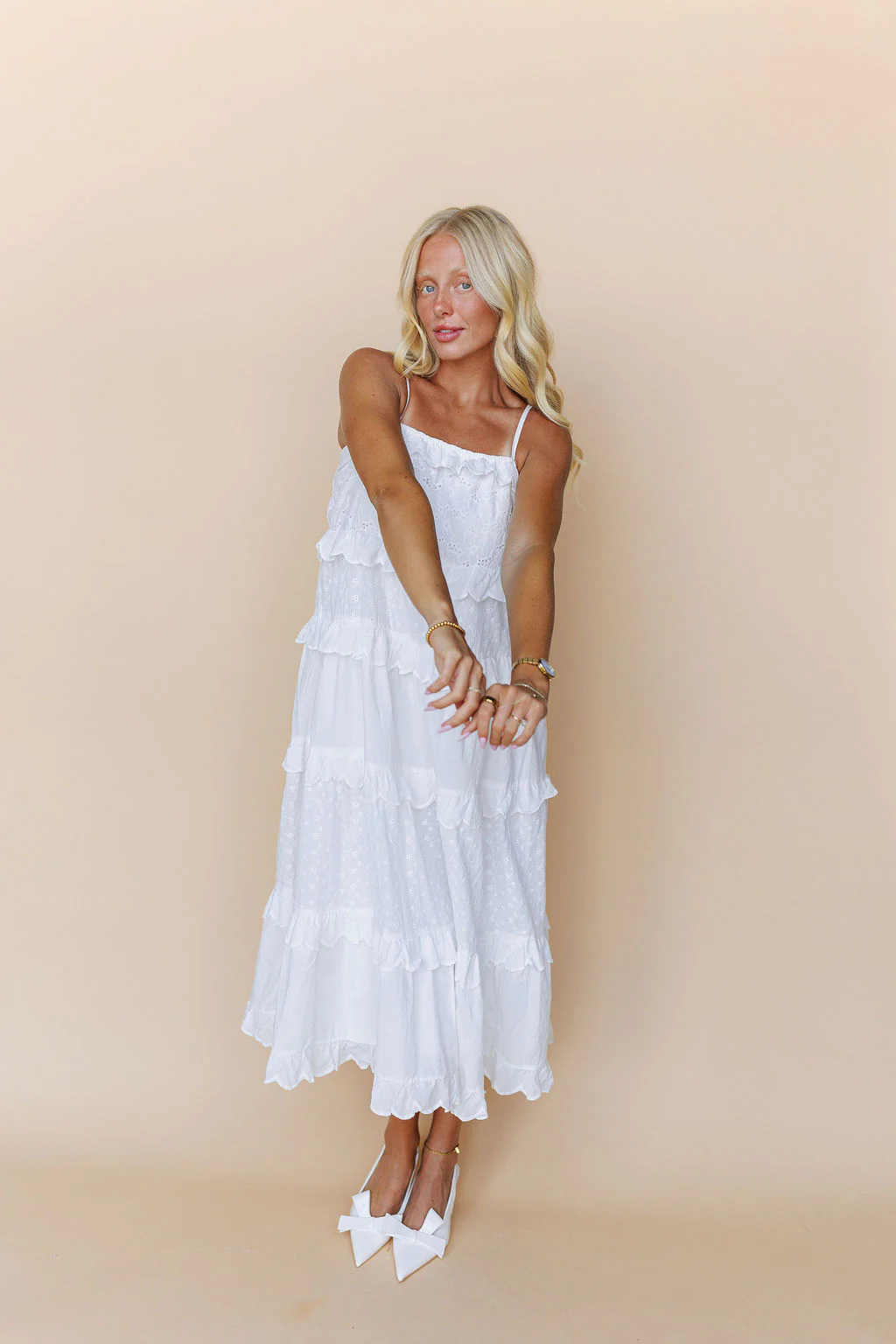 Ari Eyelet Maxi in White - Image 4