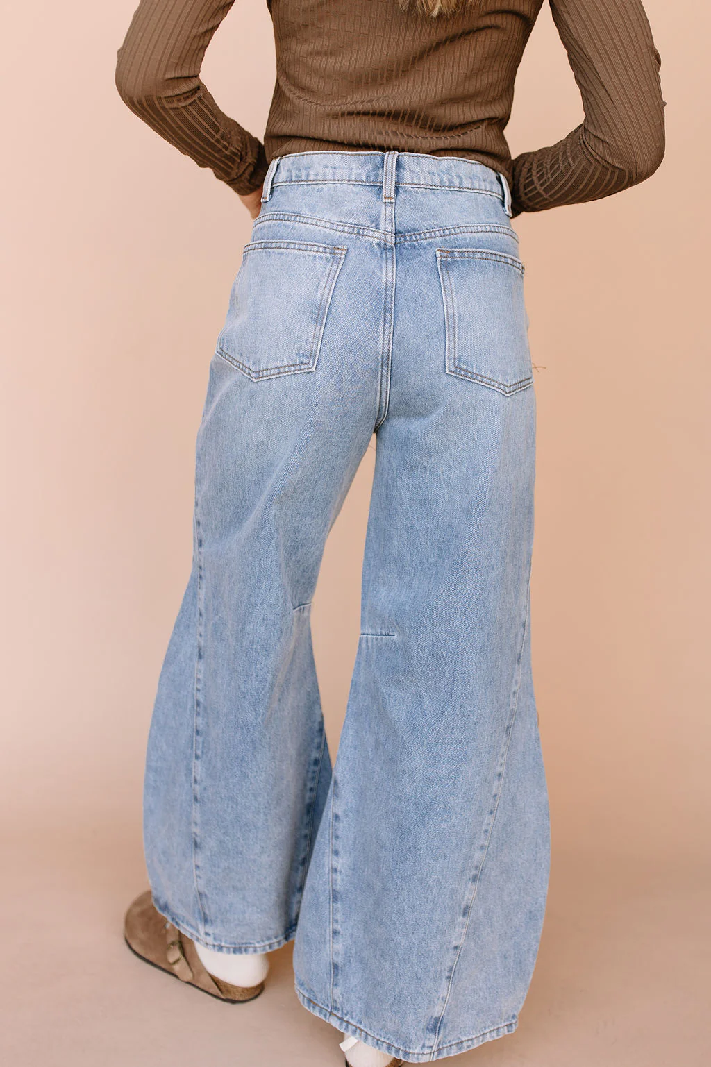 Ashlin Wide Leg Jeans - Image 4