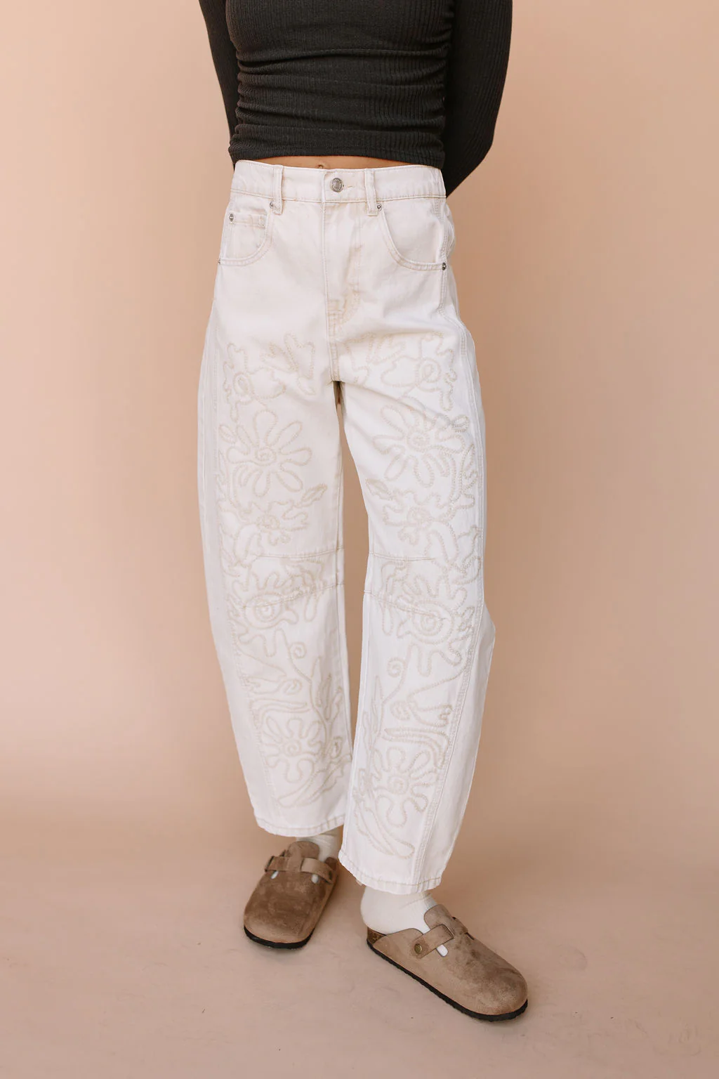 Blake Embroidered Barrel Jeans - Image 5