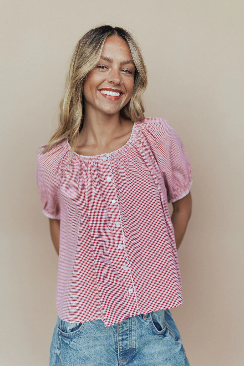 Eliza Gingham Blouse In Red - Image 3