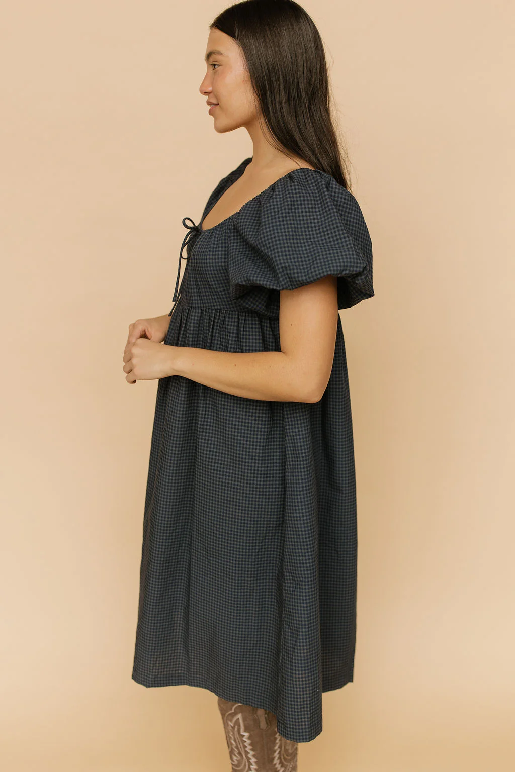Elora Gingham Midi in Navy - Image 5