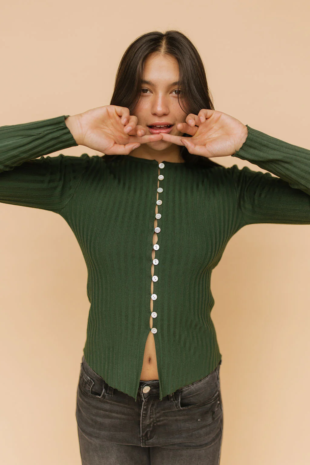 FINAL SALE - Indy Ribbed Cardigan in Forest Green - Image 3