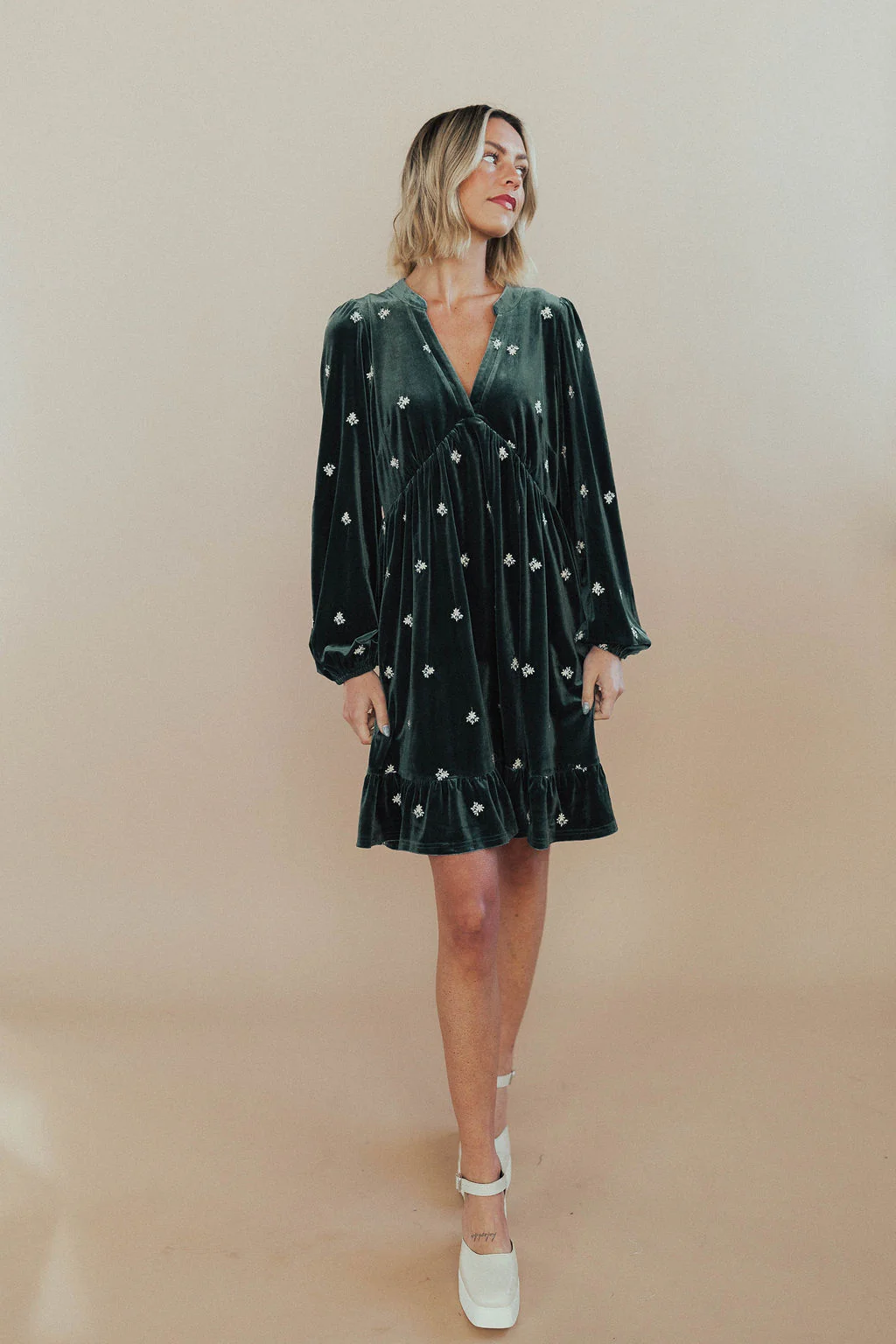 FINAL SALE - Jewel Velvet Dress in Teal - Image 3