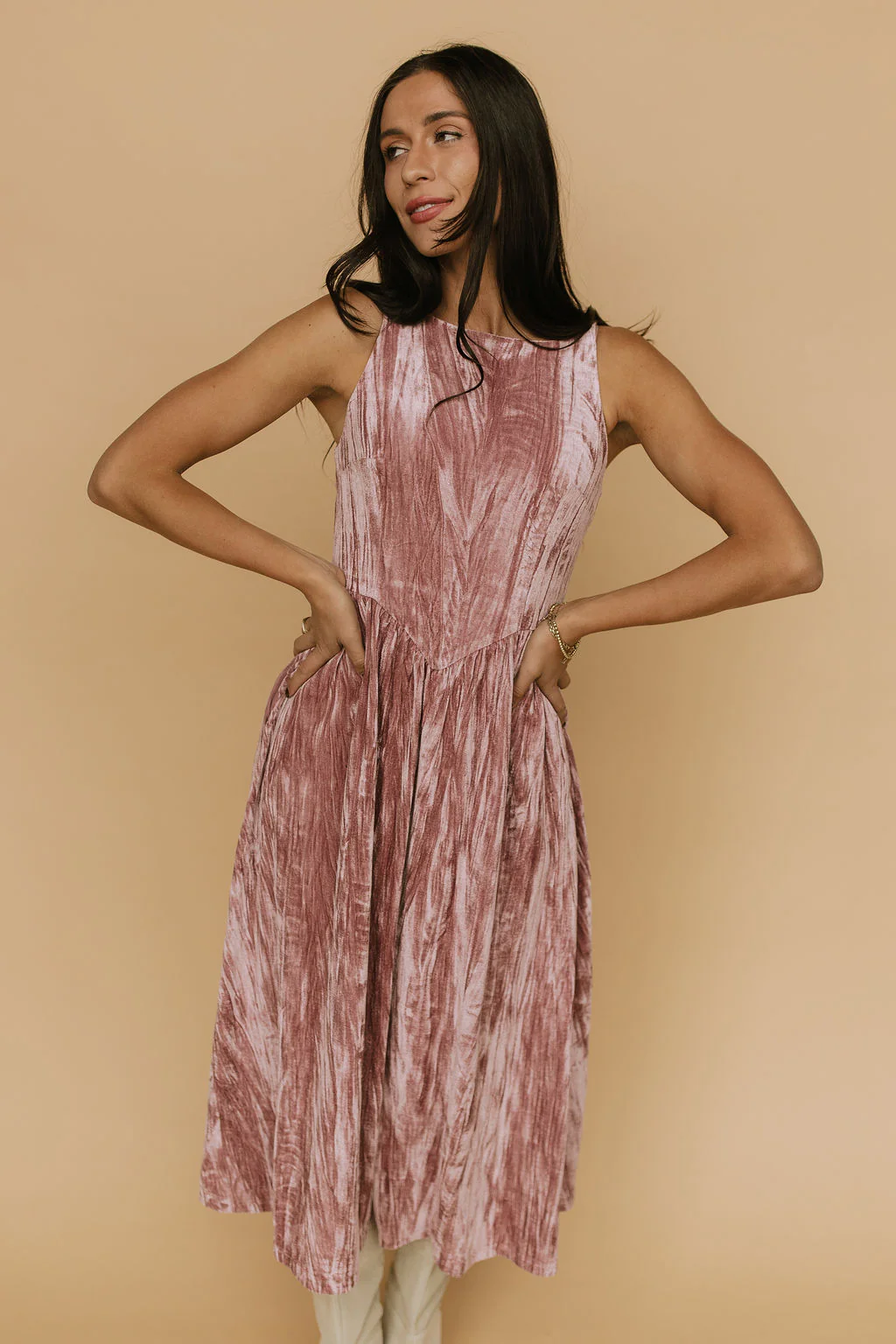 Love Struck Velvet Midi - Image 2