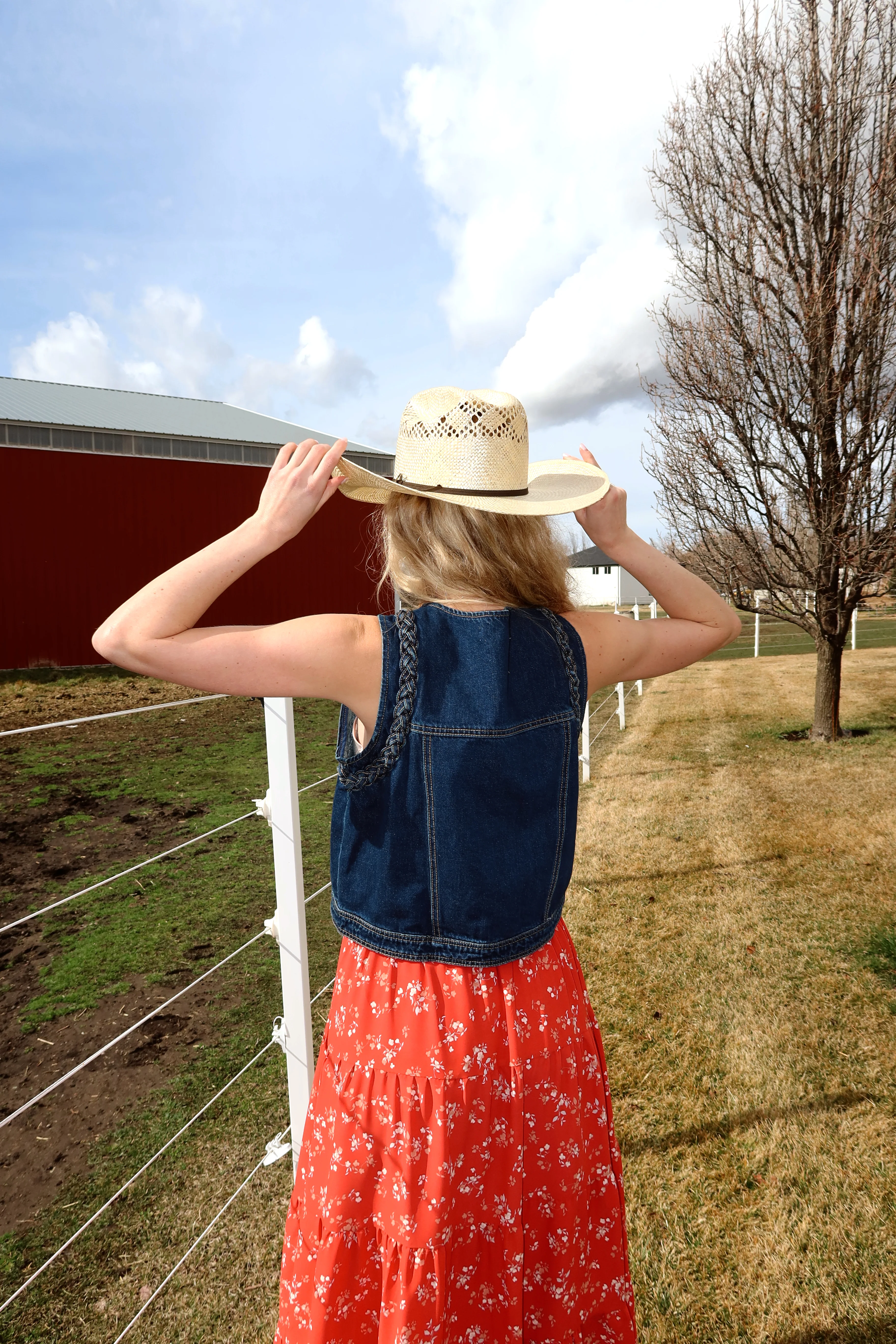 Mesa Braided Denim Vest in Dark Wash - Image 3