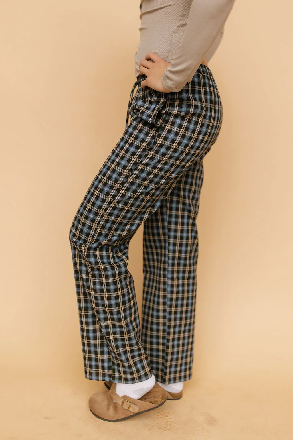 FINAL SALE - Rorie Checkered Pants in Navy - Image 2