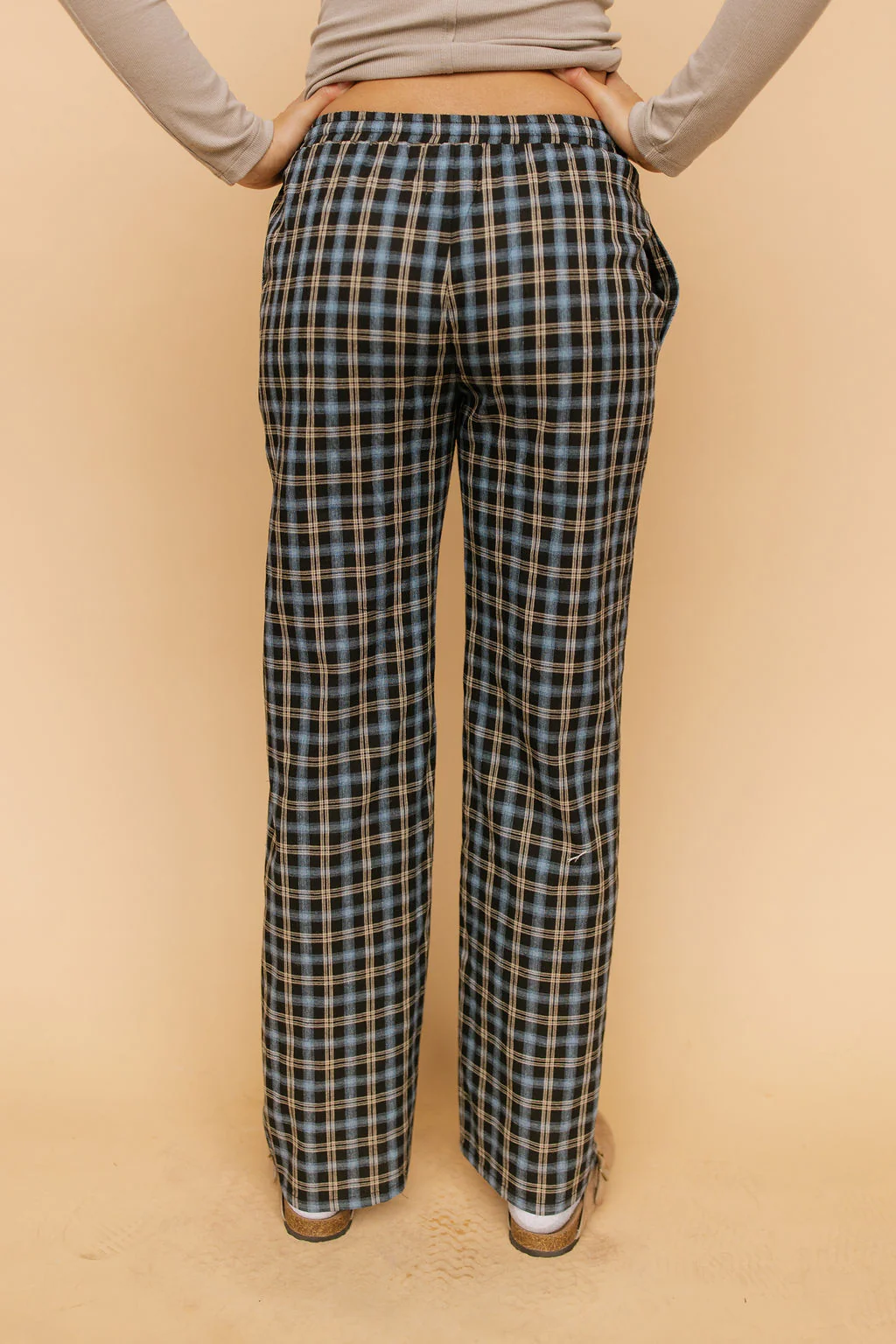 FINAL SALE - Rorie Checkered Pants in Navy - Image 3