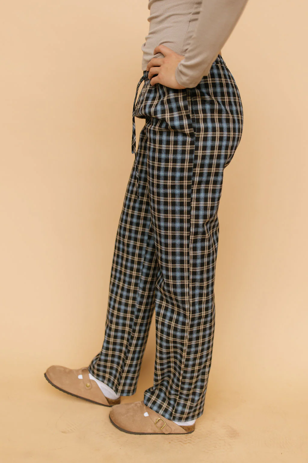 FINAL SALE - Rorie Checkered Pants in Navy - Image 5