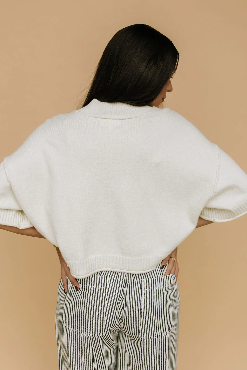 Shari Cropped Sweater in Ivory - Image 5