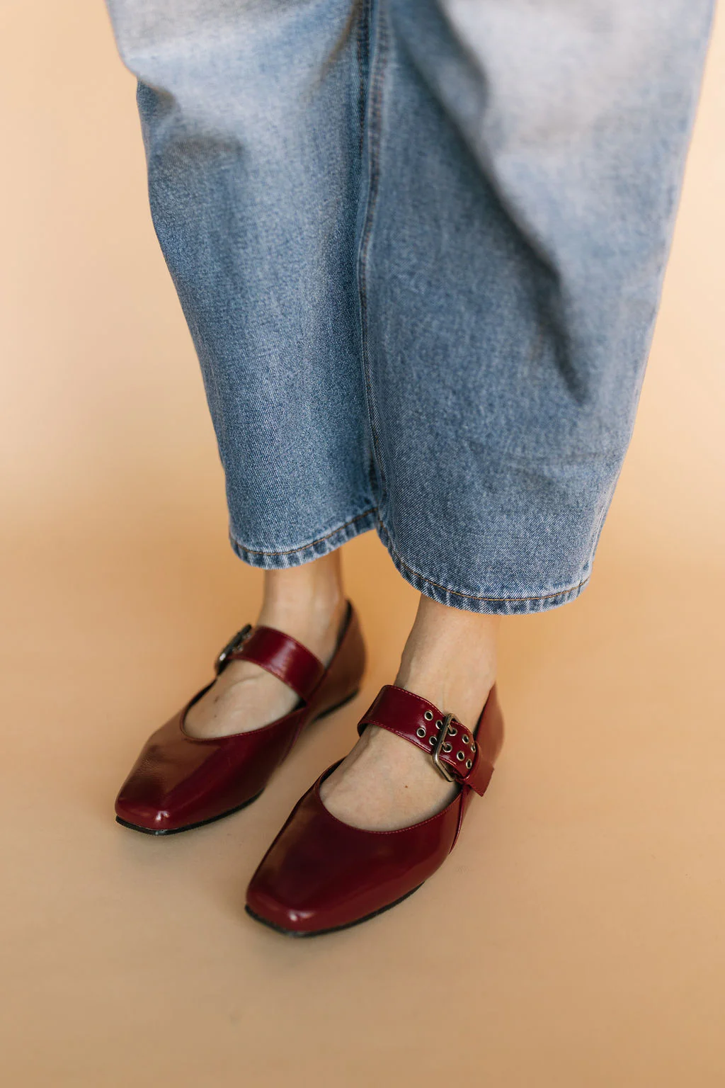 Soho Flats in Wine - Image 3