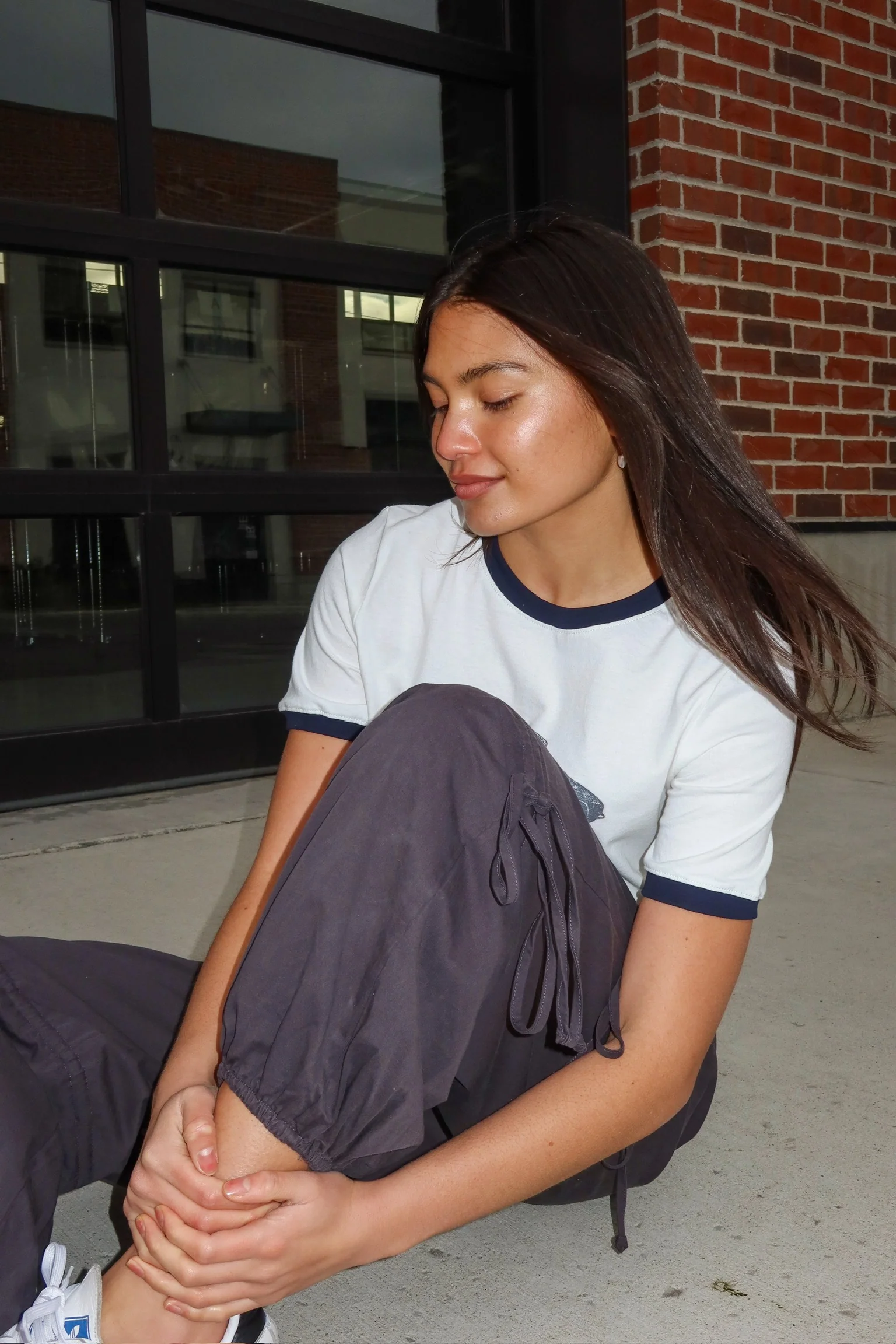 Vintage Car Graphic Tee in Navy - Image 11